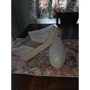 Vince Wilden Slip On Espadrille Platform Light Gray Suede Sneakers Sz 8M EU 38